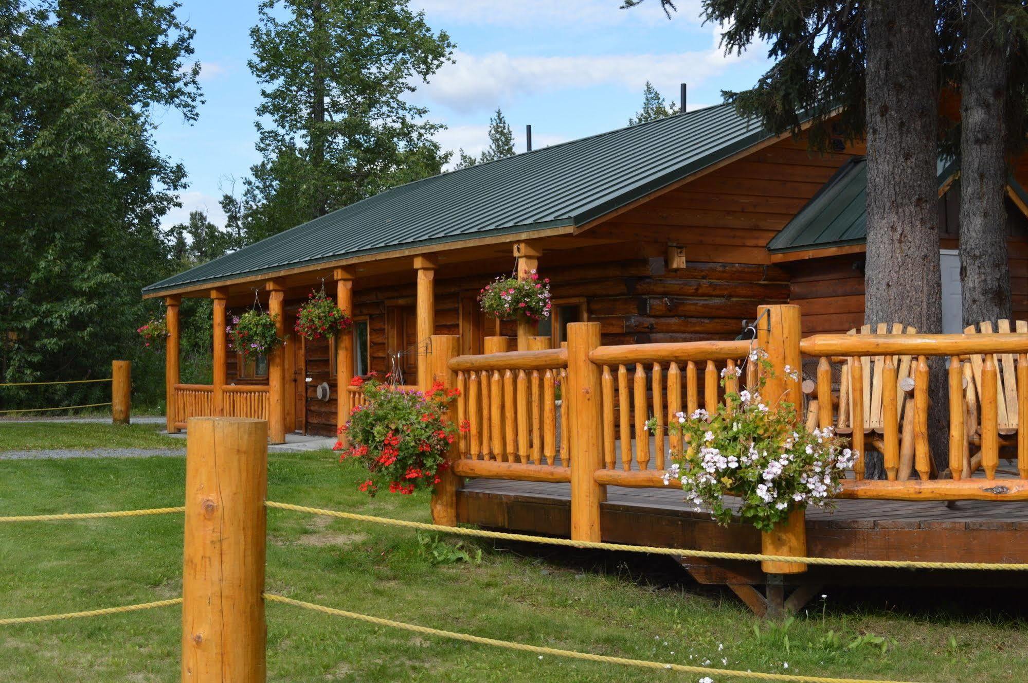Summit Lake Lodge Exteriör bild
