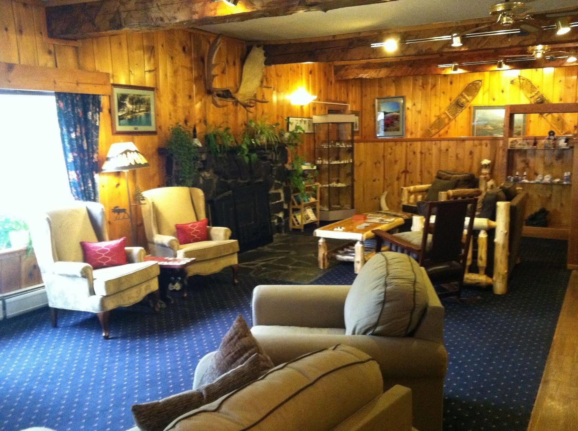Summit Lake Lodge Exteriör bild